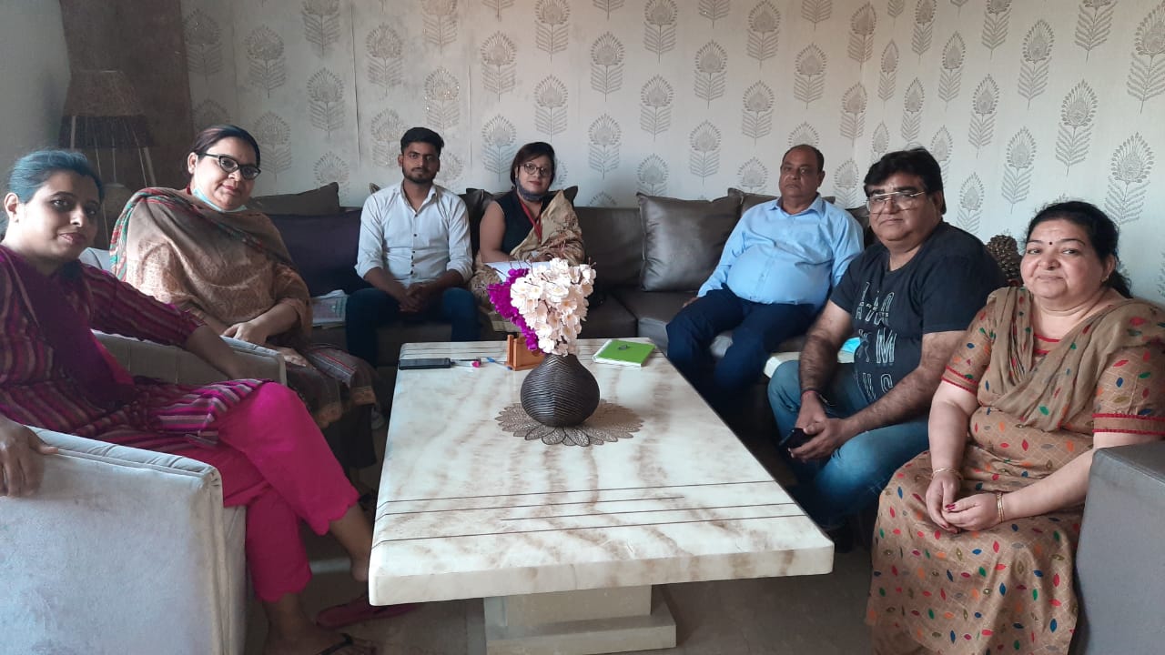 best marriage bureau in east delhi